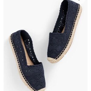 NWOB Talbots Izzy Crochet Slip On Espadrille Flat Shoes 9 Sandals Blue Comfort